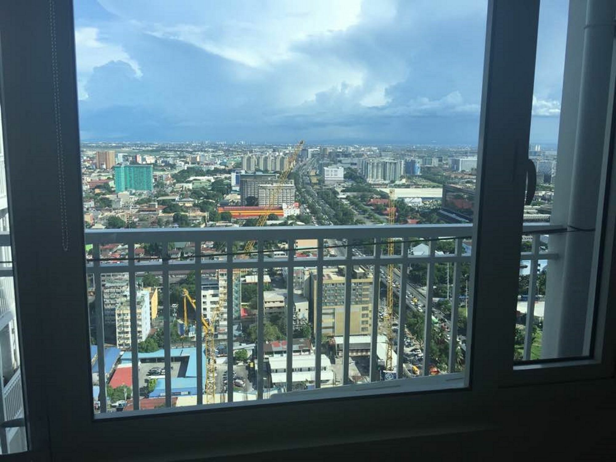 Seabreeze Residences At Breeze Residences Pasay Zewnętrze zdjęcie